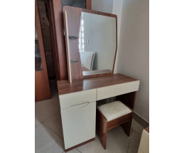 Bàn phấn Smite 123